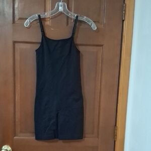 Shapermint Essentials Mid Thigh Bodysuit Black  Size Medium Shapewear